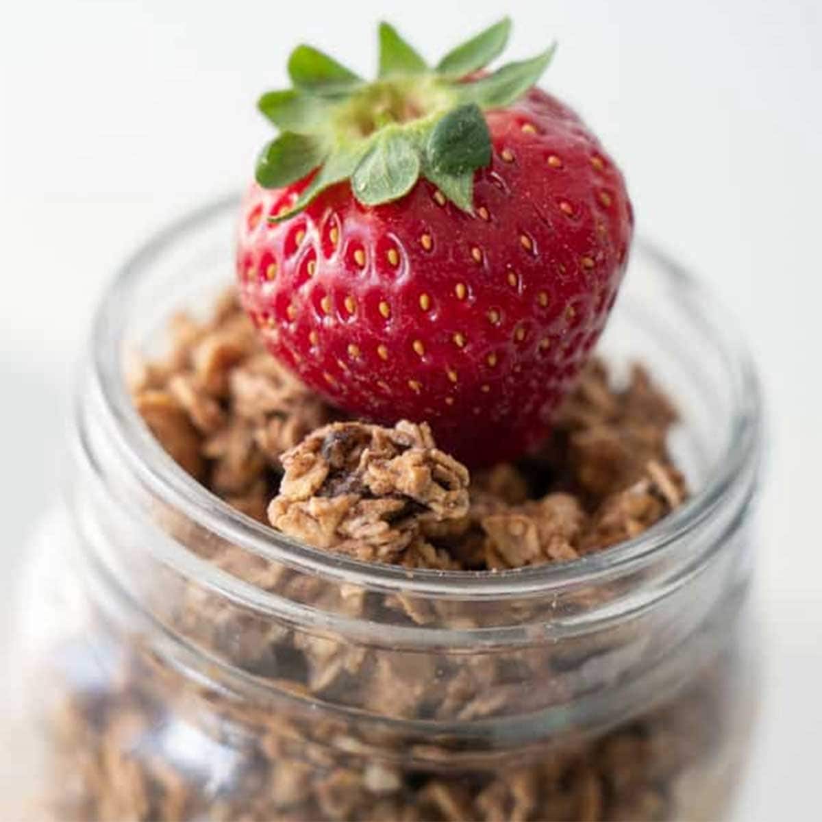 Quick Chocolate Strawberry Overnight Granola: A Busy Family Breakfast